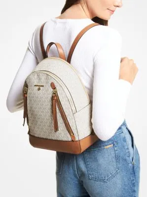 Brooklyn Medium Logo Backpack