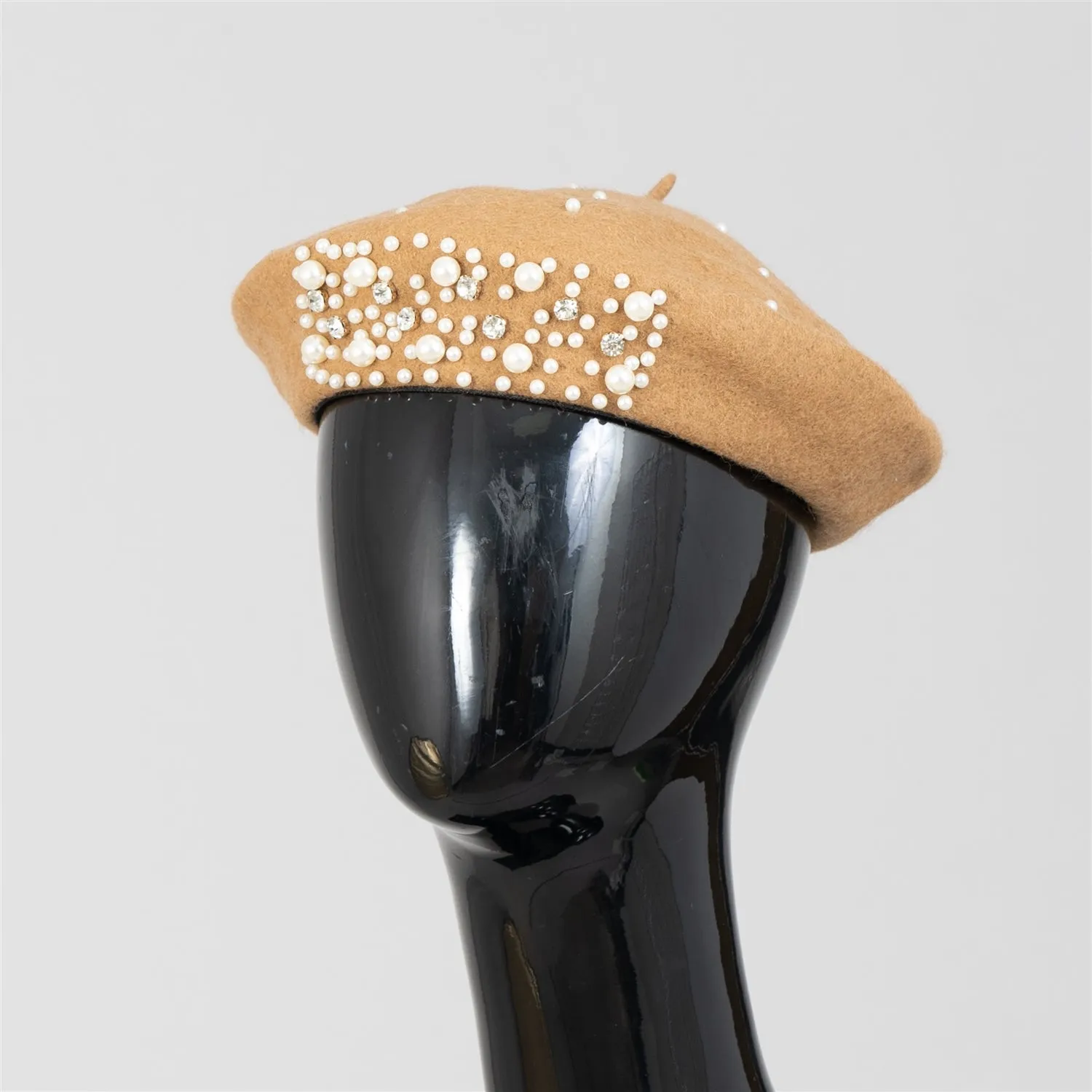 Passion 4 Fashion FH403AS Embellished Pearl Beret