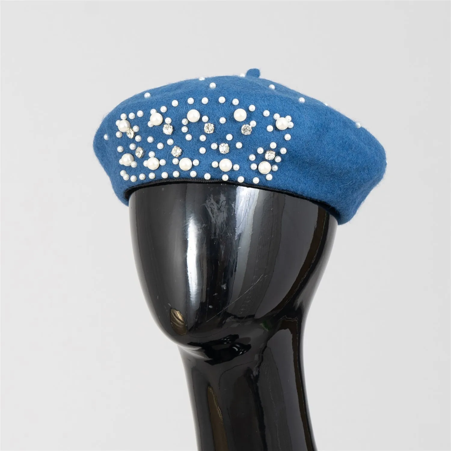 Passion 4 Fashion FH403AS Embellished Pearl Beret